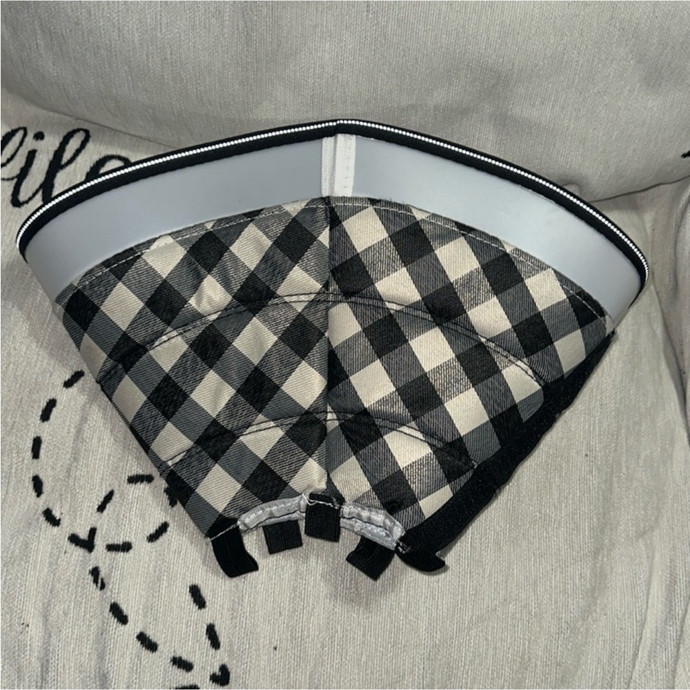 Black grey and White checkered Plaid Pet emergancy collar Cone